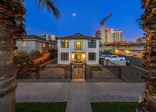 Foto del edificio - 839 N 2nd Ave