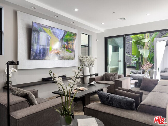Foto del edificio - 13354 Beach Ave