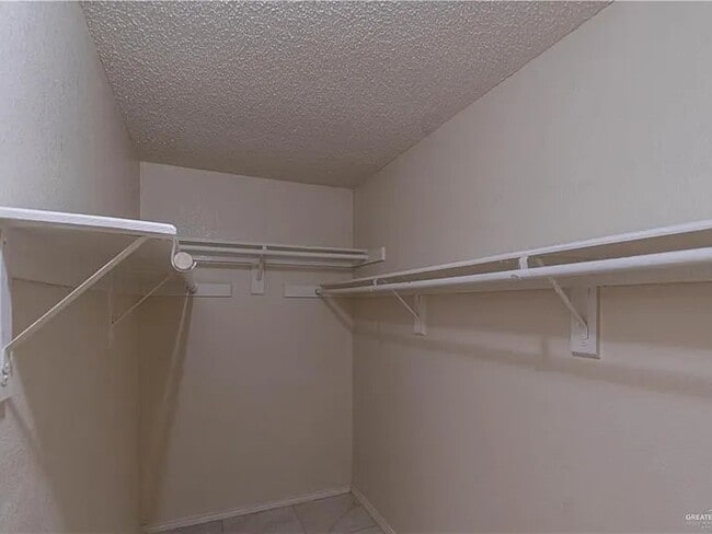 Foto del edificio - 7508 N 22nd St