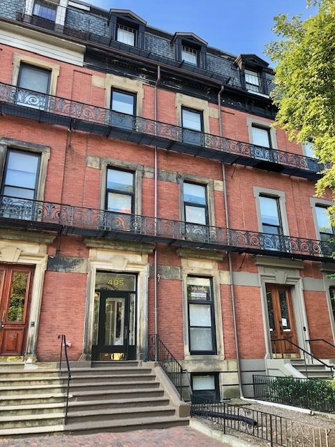 Building Photo - 410 Beacon St