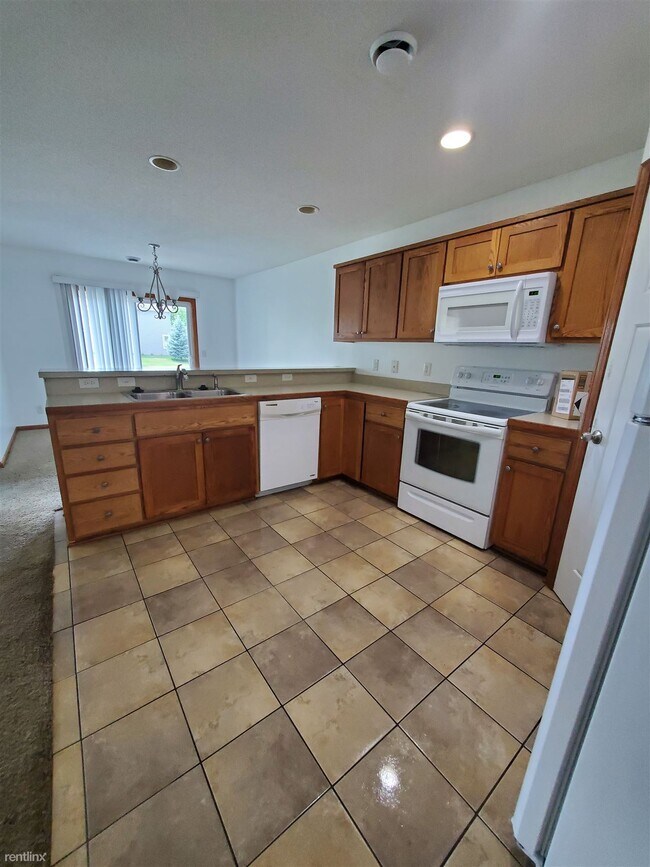 Foto del edificio - 4 br, 2.5 bath Townhome - 2342 Elianna Drive