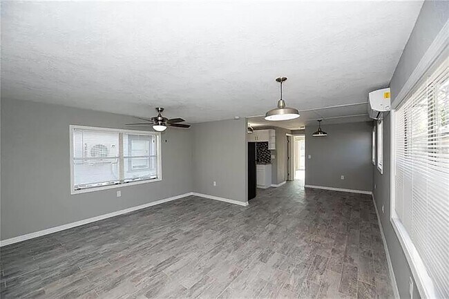 Building Photo - 245 Boca Ciega Dr