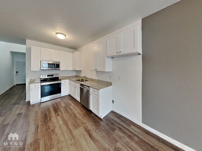 Foto del edificio - 3230 S Cherry Ln