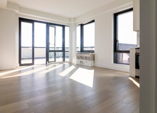 Foto principal - 635 4th Ave
