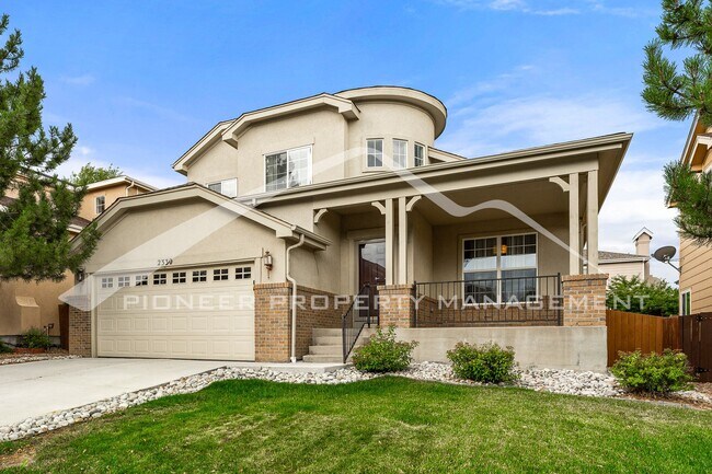 Photo - Beautiful Home with 2 Car Garage,Backyard,...