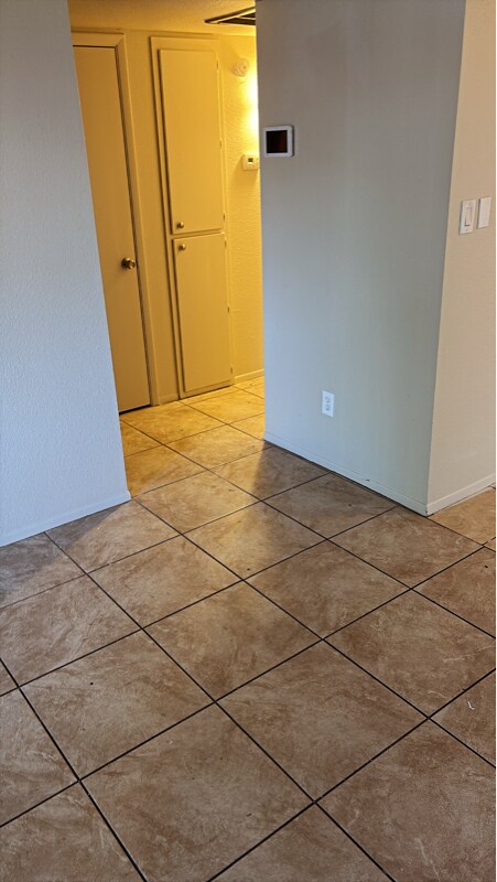 Foto del edificio - 5419 W Sheena Dr