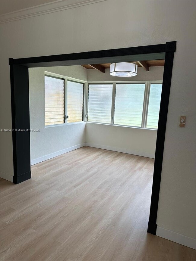 Foto del edificio - 12287 NE 7th Ave
