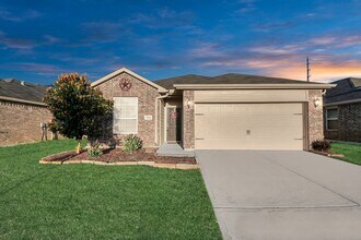 Building Photo - 9526 Opal Gates Dr