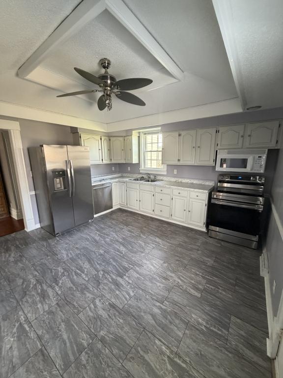 Foto del edificio - 2112 Herbert St