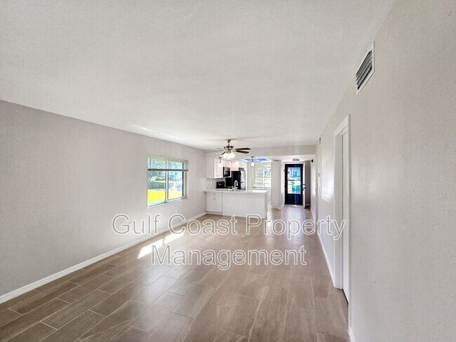 Foto del edificio - 7818 Eagle Creek Dr