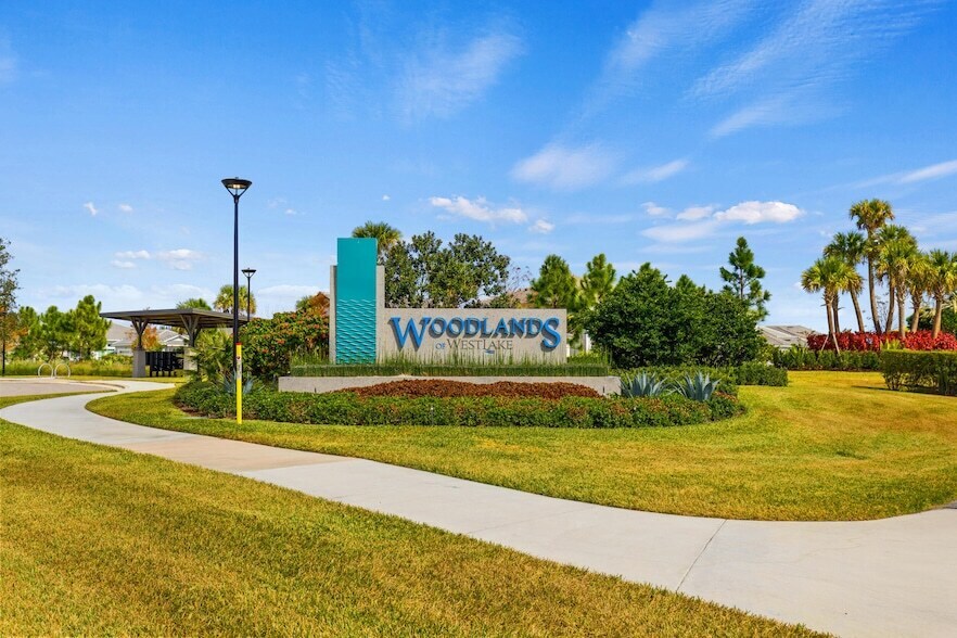 Photo - 14976 Woodlot Court Unit