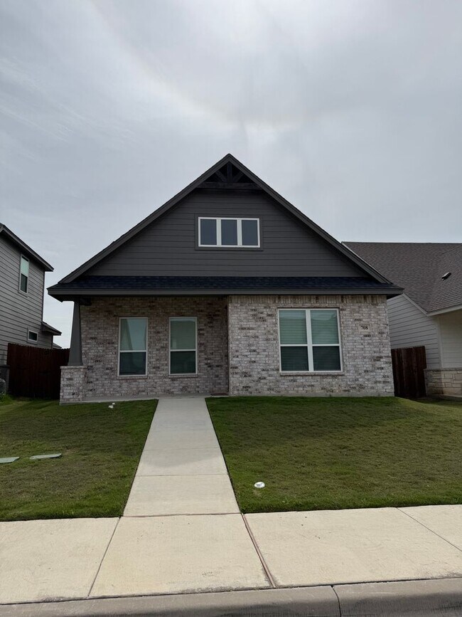 Foto del edificio - 3/2/2 - GODLEY ISD - GREAT Neighborhood
