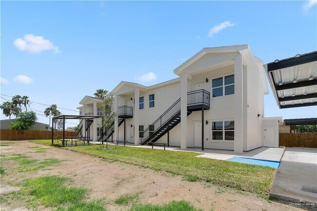 Foto del edificio - 418 N 3rd St