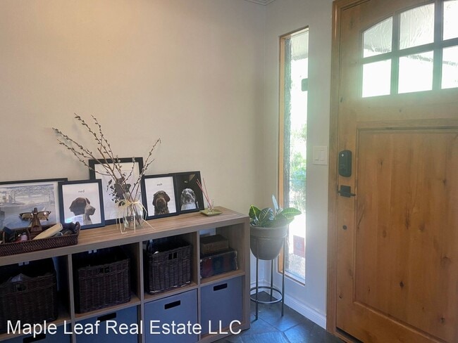 Building Photo - 3 br, 2 bath House - 11621 26th Ave SW