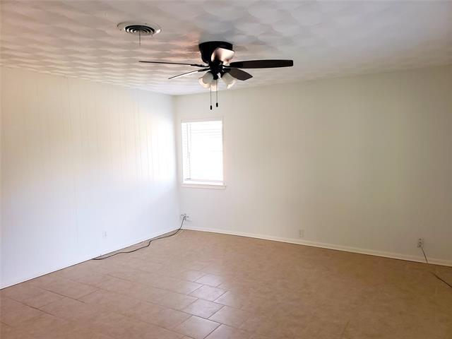 Foto del edificio - 11038 Wyatt St