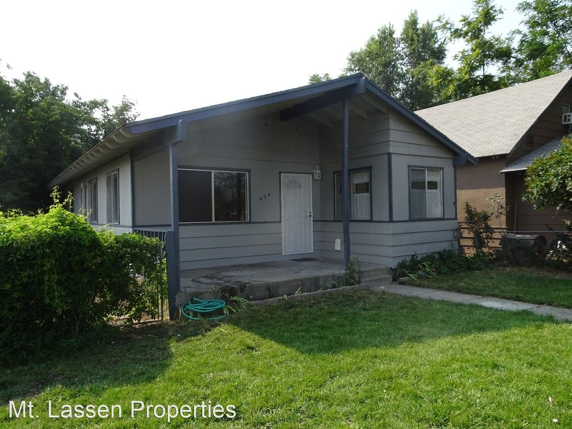 Primary Photo - 2 br, 1 bath House - 429 Knoch Avenue