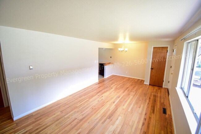 Foto del edificio - 3-Bedroom House Near City Park!