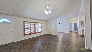 Building Photo - 100 Co Rd 194