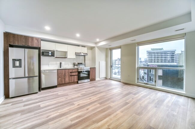 Building Photo - 5415 Cogswell St