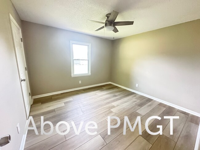 Foto del edificio - Completely remodeled and a Great location in Inman.