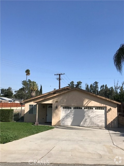 Building Photo - 4436 Lugo Ave