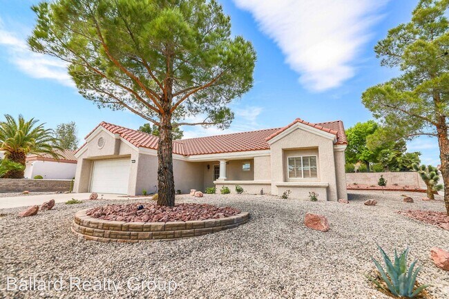 Building Photo - 2 br, 2 bath House - 2829 Greenview Court