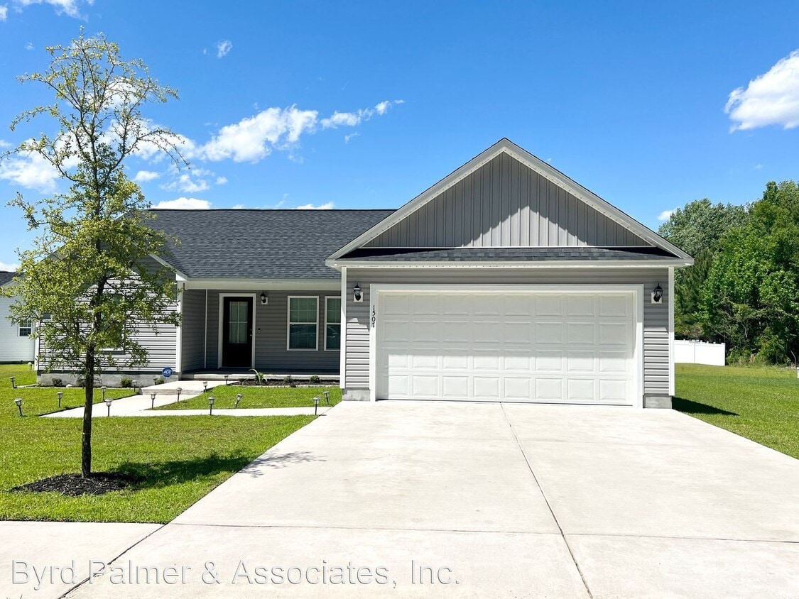 3 br, 2 bath House 1507 Ackerrose Drive House Rental in Conway, SC