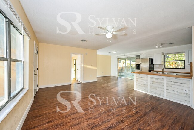 Building Photo - Prepare to be impressed by this 3 bedroom,...