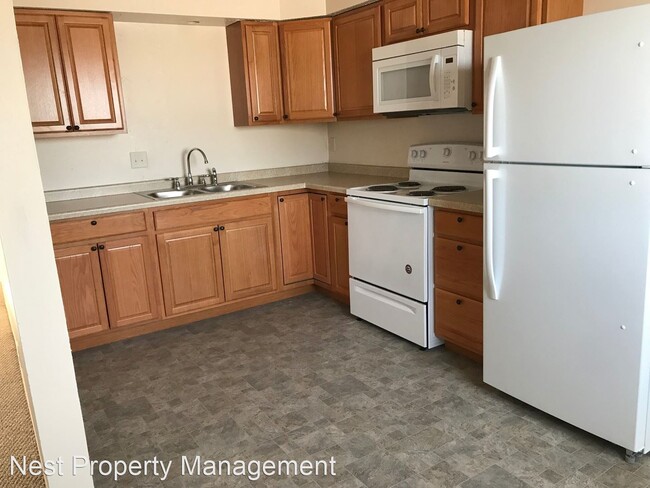 Building Photo - 402 Betsy Ross Pl