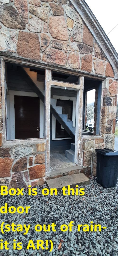 Building Photo - *LEASED* 1/1 Home for Lease at 106 S Broad...