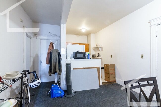 Building Photo - 4bed in Allston available on 9/1