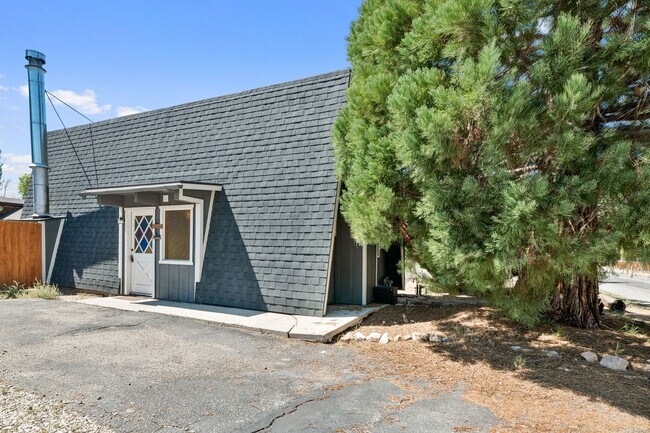 Foto del edificio - 2 Bedroom Big Bear Cabin