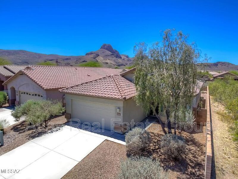 8381 N Wind Swept Ln, Tucson, AZ 85743 House Rental in Tucson, AZ