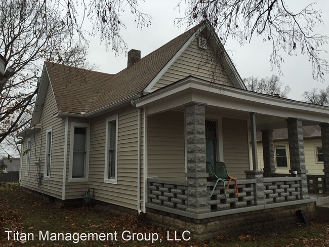 Building Photo - 3 br, 2 bath House - 1610 North 13th Street