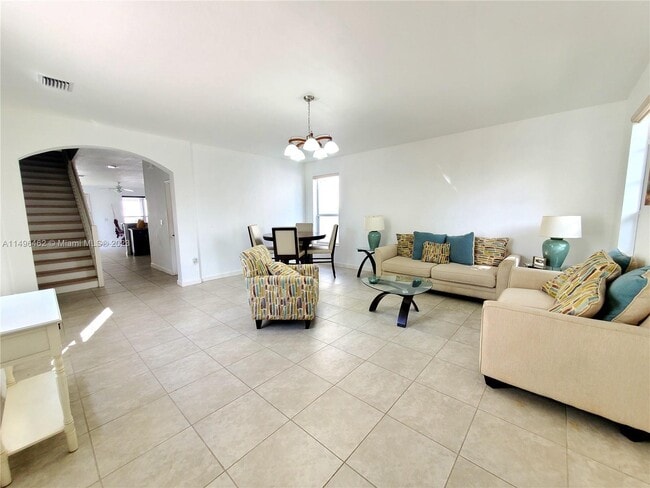 Building Photo - 17081 SW 94th Terrace