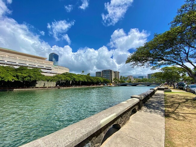 Foto del edificio - 1717 Ala Wai Blvd