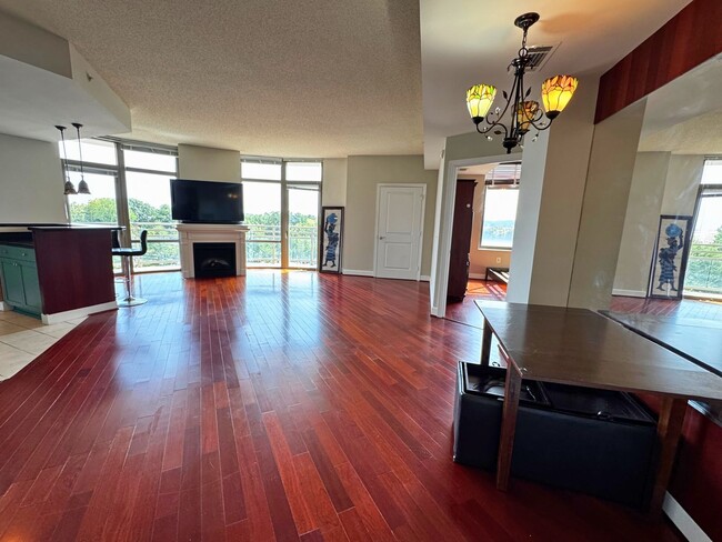 Photo - Luxury Fully Furnished 2BR/2BA Corner Cond... Apartment