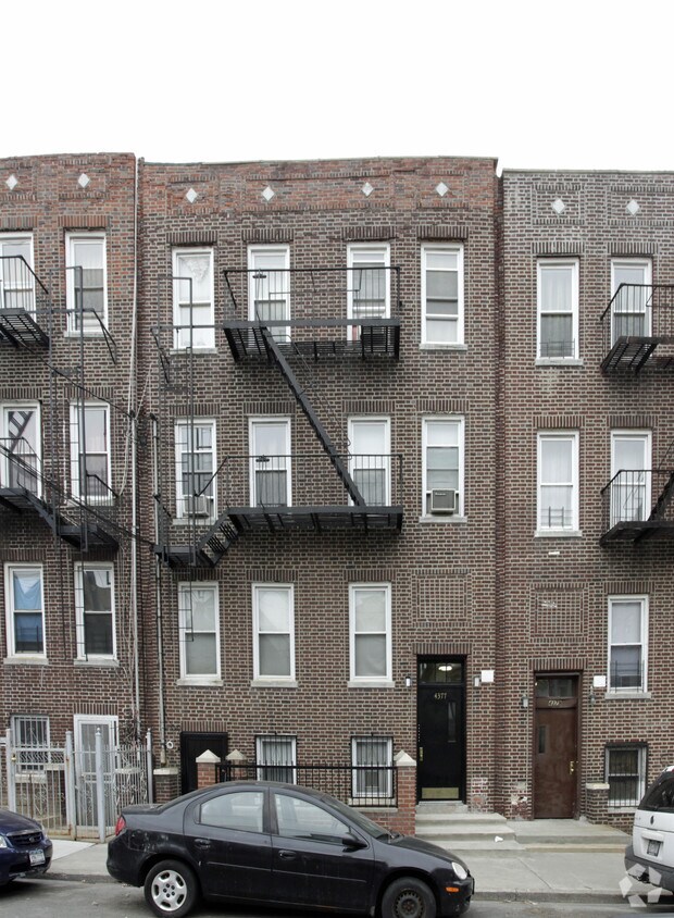 4377 Matilda, Bronx, NY 10466 4377 Matilda Bronx, NY Apartments for