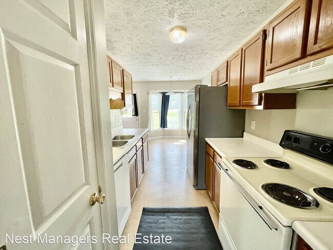 Building Photo - 3 br, 2 bath House - 85 Woodwind Dr