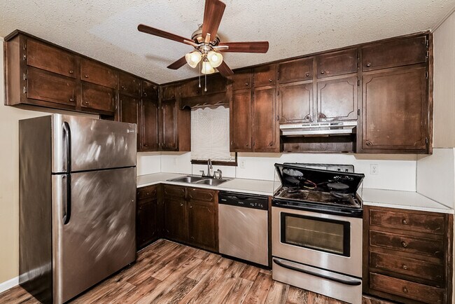 Building Photo - Peaceful 3 Bedroom Home in Pinson, AL