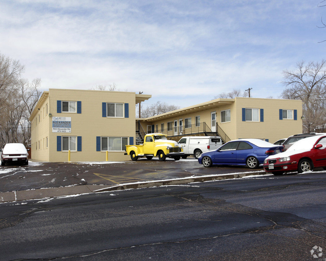 Primary Photo - Alexander Courtyard Apartments