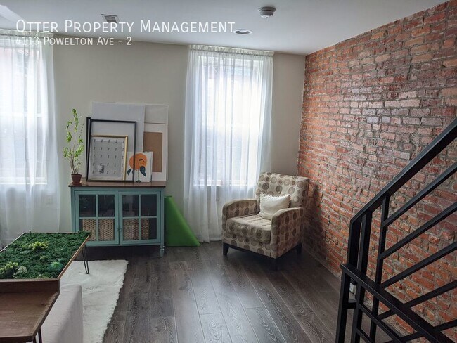 Building Photo - 3BR/2BA Modern Home near University City P...
