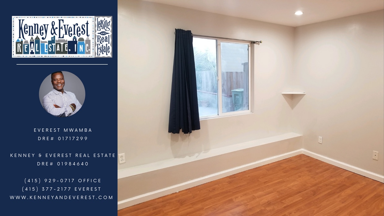 Primary Photo - Remodeled 1BR/1BA garden apartment in Cent...
