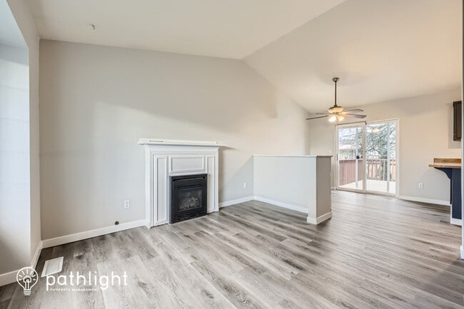 Building Photo - 27561 79th Drive Northwest