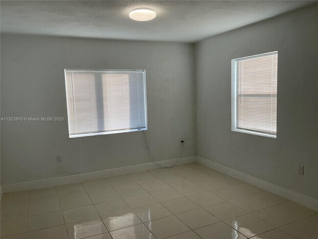 Foto del edificio - 2045 NW 69th Terrace