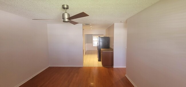Foto del edificio - 2240 NE Rustic Way