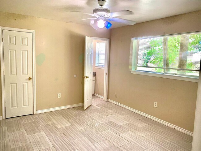 Foto del edificio - 1610 2nd St