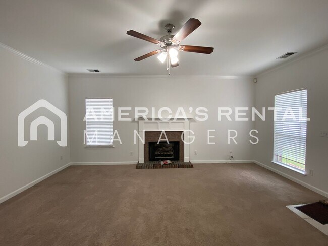 Foto del edificio - 5303 Cottage Ln