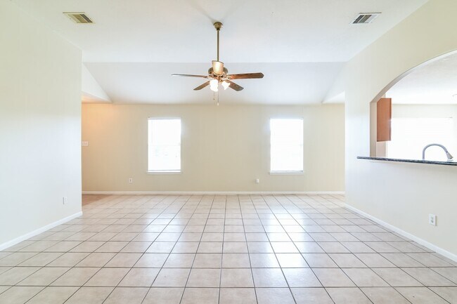 Foto del edificio - 6503 Wellington Meadows Dr