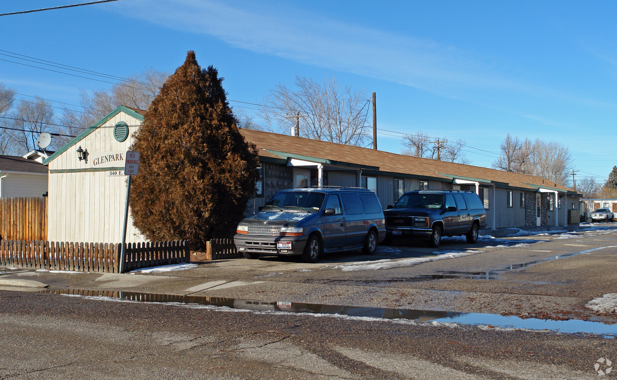 Primary Photo - Glenn Park Village